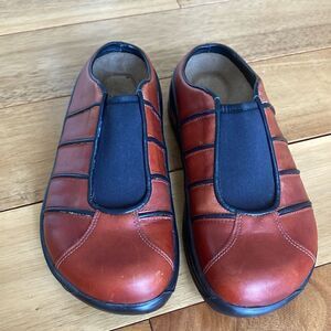 Birkenstock Tatami Jiro Brown Clogs